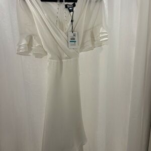 DKNY white silky cocktail wedding short sleeve wrap ruffle short sleeve dress